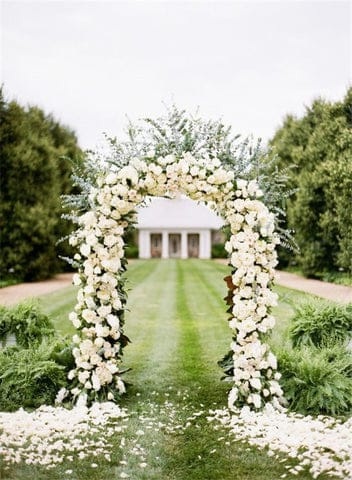 Floral Balloon Entrance Arch for Hire for a kids birthday party in Nairobi - view 7