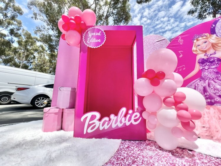 The Social Star Barbie Box Party Decoration for Hire for a kids birthday party in Nairobi - view 4