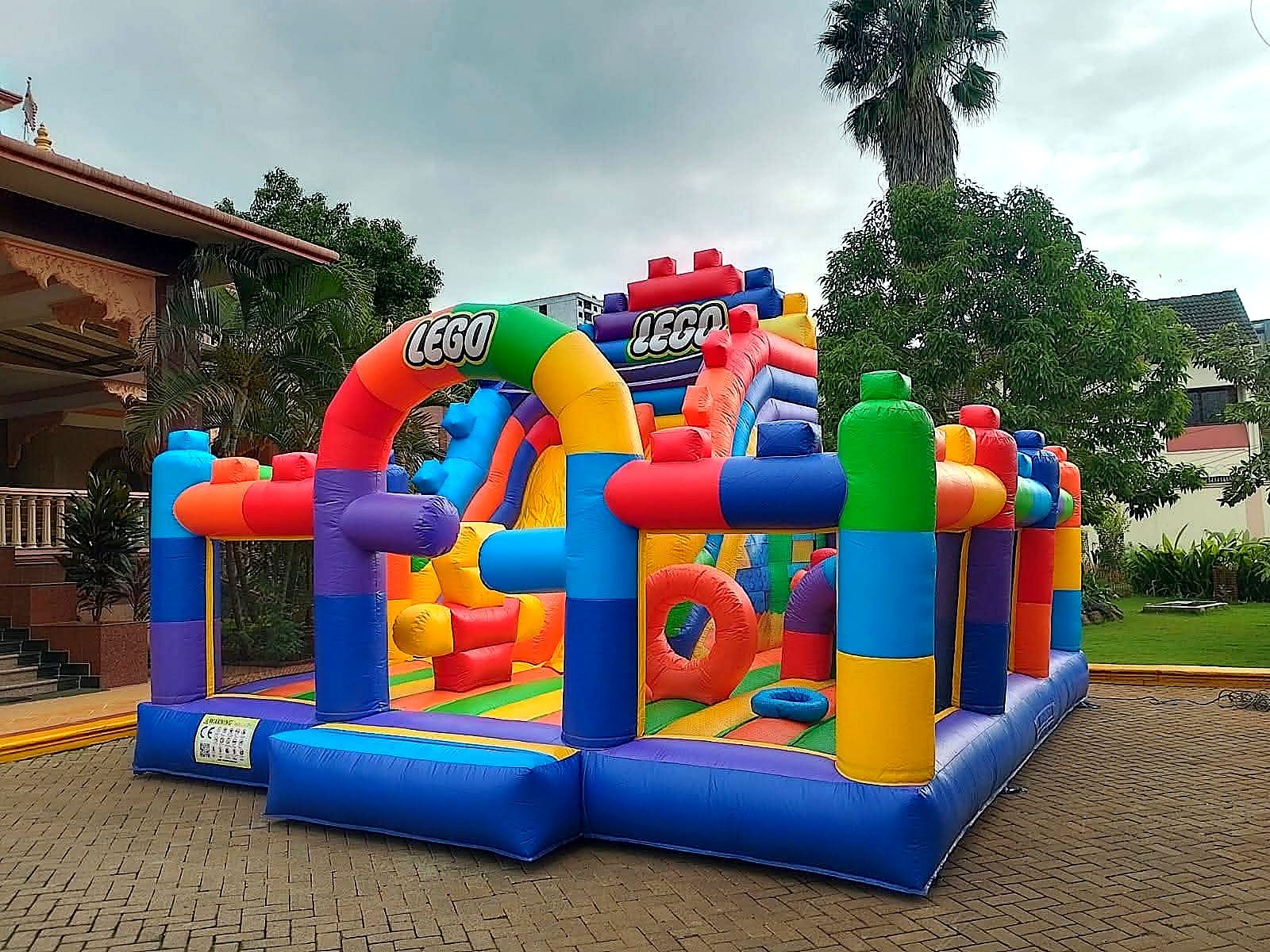 Lego Bouncy House for Hire for hire at kids birthday party in Nairobi - view 2