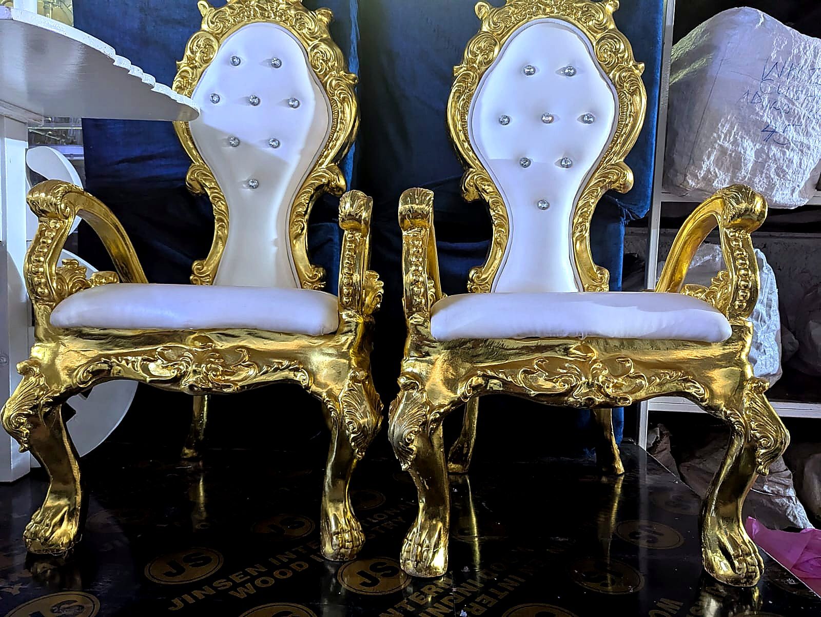 Throne Chairs for Hire for a kids birthday party in Nairobi - view 2