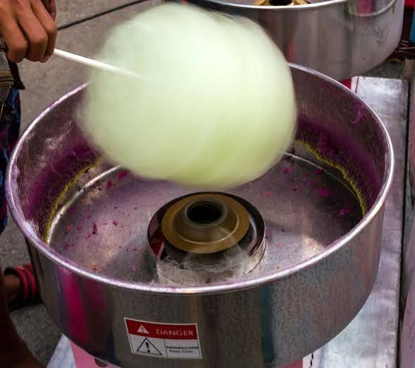 Cotton Candy Machine for Hire for a kids birthday party in Nairobi - view 2