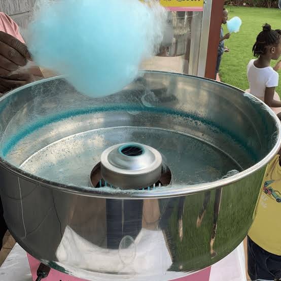 Cotton Candy Machine for Hire for a kids birthday party in Nairobi - view 3